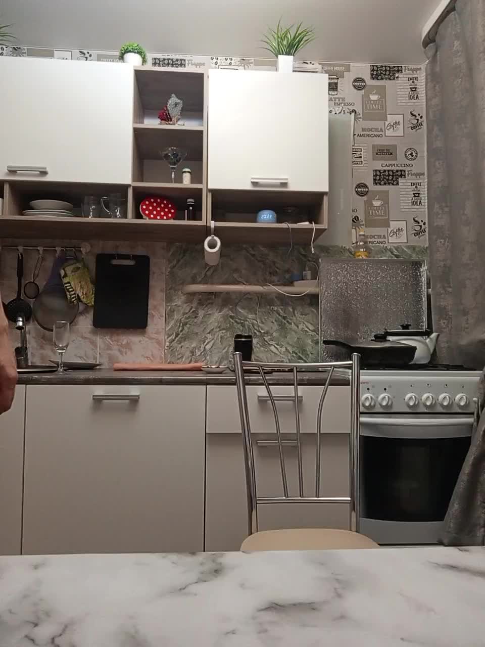 View or download file niki233221 on 2024-12-07 from bongacams